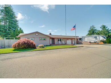 3132 1st St, Hubbard, OR 97032 - photo 2