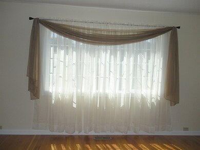 2ND PHOTO OF LIVING ROOM