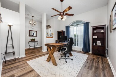 2419 Kodiak Ct-Navarre-FL-19