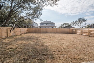 5110 Roble Grande, San Antonio, TX 78261 - photo 2