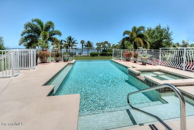 4811 Honeyridge Ln, Merritt Island, FL 32952 - photo 2