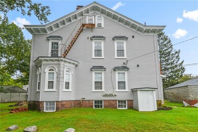 5 Record St unit 2B, Newport, RI 02840 - photo 3