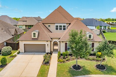 This home has stunning aerial views, great landsca