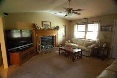 7911 Stallworth Ln, Pensacola, FL 32526 - photo 5