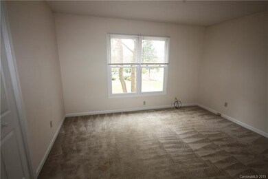 26 Forest Lake Dr, Asheville, NC 28803 - photo 2