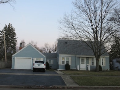 2607 S Scott St, Des Plaines, IL 60018 - photo 2