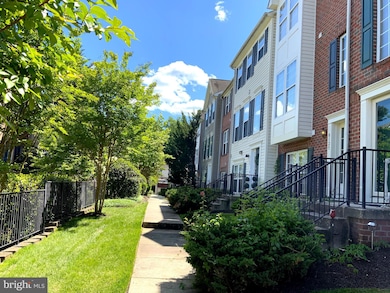 8119 Shannons Aly, Laurel, MD 20724 - photo 5