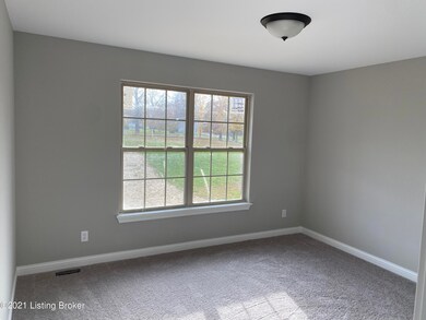 467 W Woodlake Cir, Mount Washington, KY 40047 - photo 7