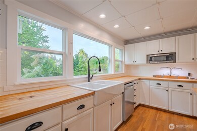 1025 NW Pacific Hwy, La Center, WA 98629 - photo 7