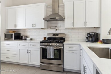 10-web-or-mls-2067-w-demetrie-canyon-dr