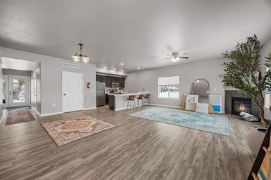 282 Kenneth Dr, Iowa City, IA 52245 - photo 5