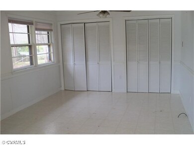 Dining Room - Dining Area