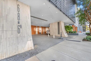 Reach Brickell City Centre unit 1710, Miami, FL 33131 - photo 2