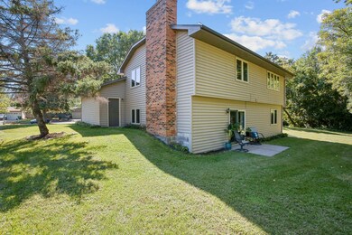 10816 Avocet St NW, Coon Rapids, MN 55433 - photo 2