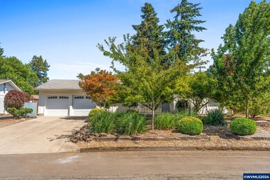 1241 NE Lafayette St, Albany, OR 97321 - photo 3