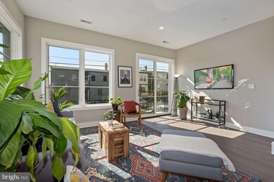 1375 Childress St NE unit 2, Washington, DC 20002 - photo 5