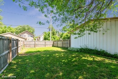 425 Baldwin St, Maxwell, IA 50161 - photo 2