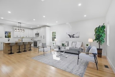 20 Pine Hill Rd, Lynnfield, MA 01940 - photo 7