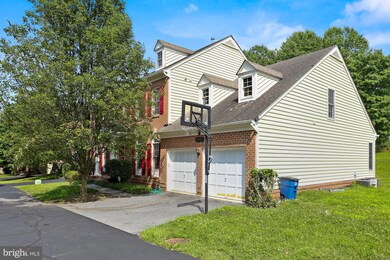 8927 Falls Farm Dr, Potomac, MD 20854 - photo 2