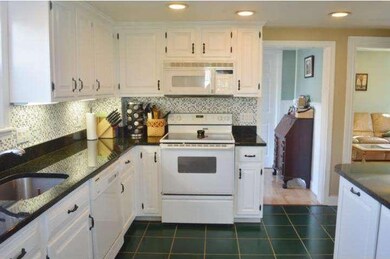 783 S Keim St, Pottstown, PA 19465 - photo 5