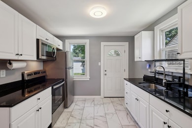 18-web-or-mls-Stevenson Rd-2705-018