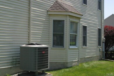 271 Ridings Cir, Macungie, PA 18062 - photo 7