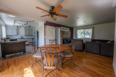 1830 SW 16th St, Redmond, OR 97756 - photo 6