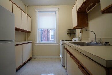 35 Gardner St unit 10, Allston, MA 02134 - photo 6