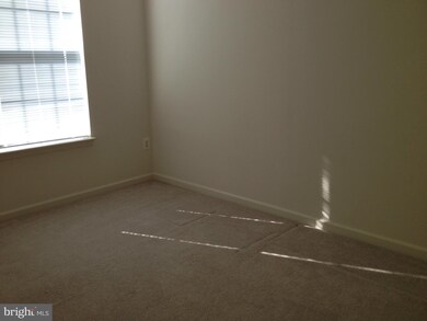 21049 Sojourn Ct, Germantown, MD 20876 - photo 6