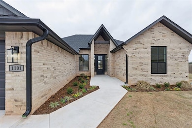 1101 Hyatt Ct, Shawnee, OK 74804 - photo 7