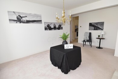 Formal Dining