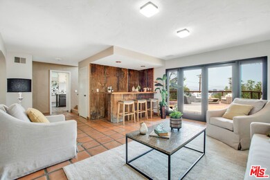 22415 Venido Rd, Woodland Hills, CA 91364 - photo 6