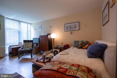 River Park House unit 111A, Philadelphia, PA 19131 - photo 4