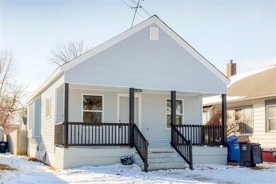 2731 E Walnut St, Des Moines, IA 50317 - photo 2