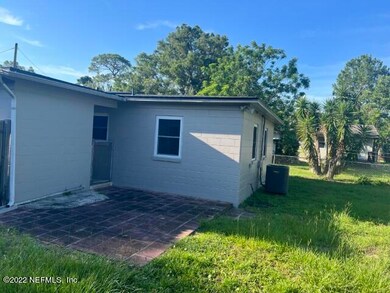 2008 Retaw St, Jacksonville, FL 32210 - photo 7
