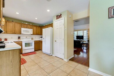 18002 Quiet Stream Ct, Houston, TX 77095 - photo 7