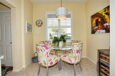 Kitchen dining
