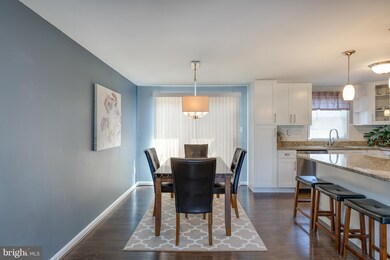 9427 Sudley Manor Dr, Manassas, VA 20109 - photo 4