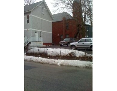 32 Woodland St unit 2, Worcester, MA 01610 - photo 2