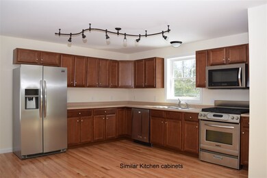 41 Rangeway Dr unit 81, Rochester, NH 03868 - photo 2