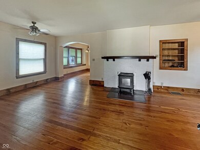 1602 California St, Columbus, IN 47201 - photo 6