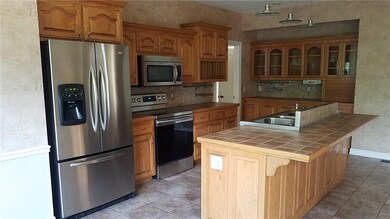 Stainless appliances with New Samsung range