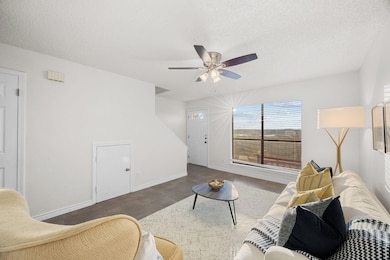 21461 Coyote Trail unit 2, Lago Vista, TX 78645 - photo 4