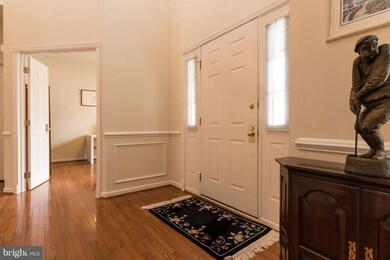 7040 River Oak Ct, Clarksville, MD 21029 - photo 2