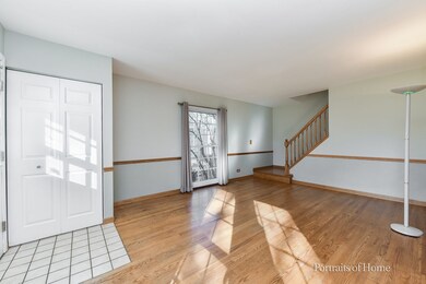 1670 Monticello Ct unit B, Wheaton, IL 60189 - photo 5