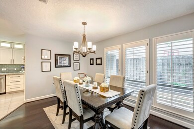 10106 Cedar Creek Dr, Houston, TX 77042 - photo 6