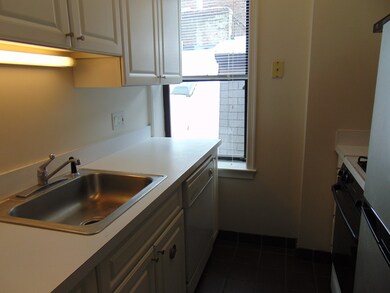 21 Charter St unit Suite: 401, Boston, MA 02113 - photo 4