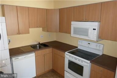 10628 Provincial Dr unit C, Manassas, VA 20109 - photo 4