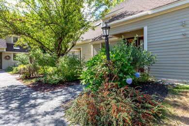 16 Linwood Rd, Freeport, ME 04032 - photo 2