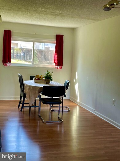 5792 Village Green Dr, Alexandria, VA 22309 - photo 3